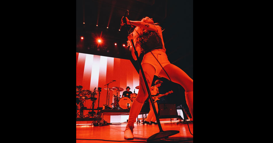 Paramore se torna 1ª banda liderada por mulher a vencer em “Melhor Álbum de Rock” no Grammy