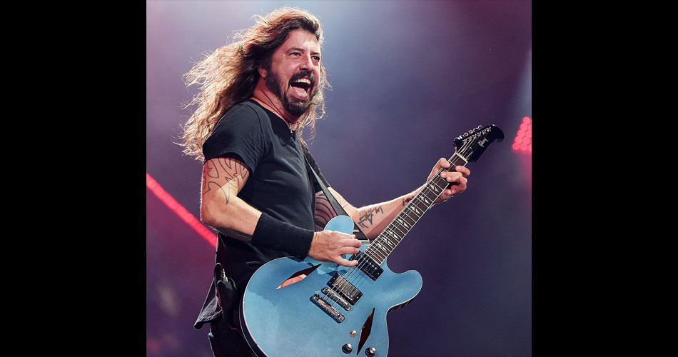 Dave Grohl deixa “gorjeta heavy metal” em bar californiano