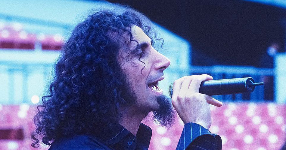 Serj Tankian prepara lançamento de música dos primórdios do System Of A Down
